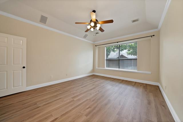 Building Photo - 18638 Tall Oak Dr