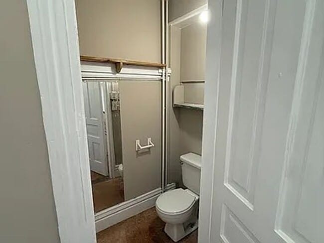 Building Photo - 223 Bates Ave