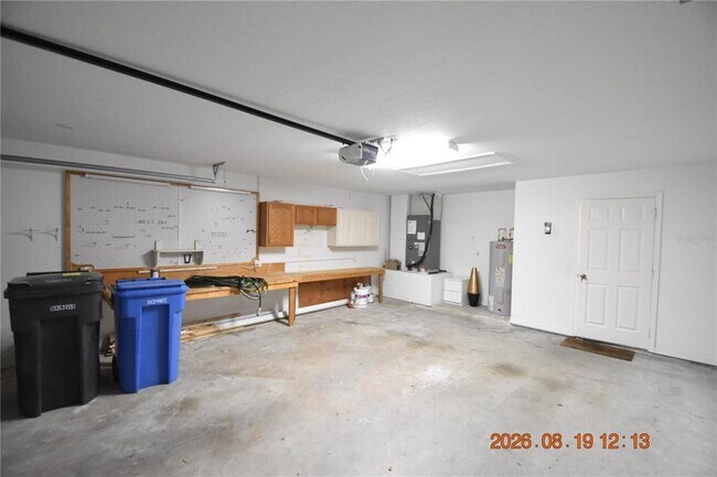 Building Photo - 644 Chesney Dr