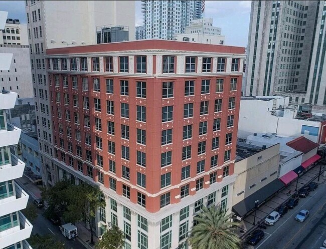 Building Photo - 111 E Flagler St