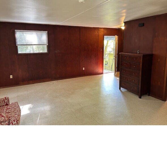 Building Photo - 1113 Skidaway Rd