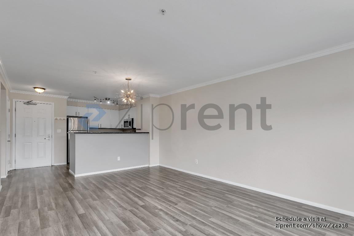 Building Photo - 8400 Oceanview Terrace