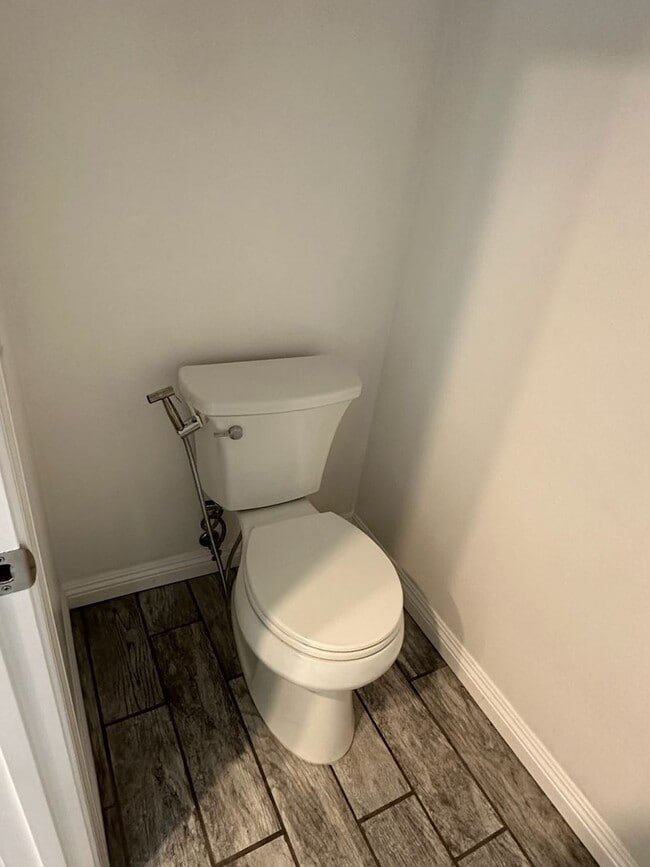 Building Photo - 5217 W Howard Ct