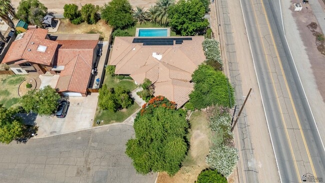 Building Photo - 3208 S Palomino Way