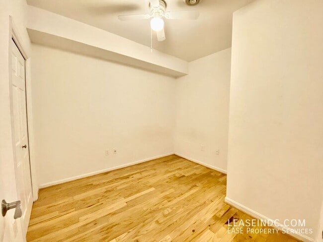 Building Photo - 1721 11th St NW