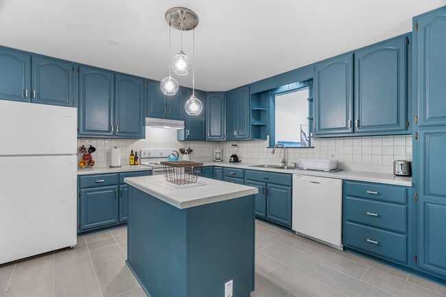 Building Photo - 2716 Pomme Meadows Dr