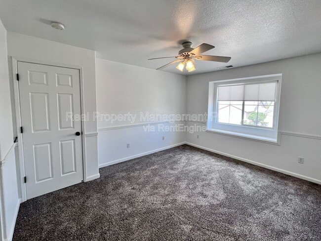 Building Photo - 6054 E Hampton Way