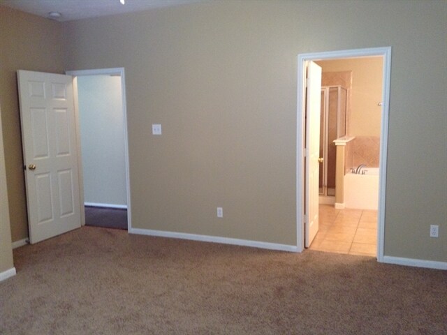 Building Photo - 2210 Two Trail Dr