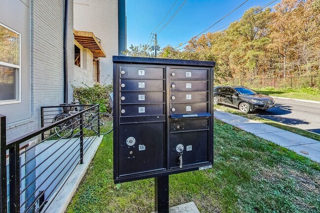 Building Photo - Welcome to Unit 202 at the Arboretum Condo...