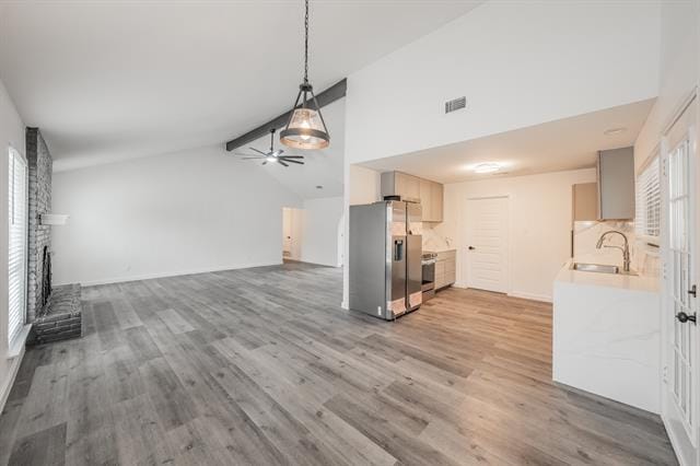 Building Photo - 8409 Glenann Dr