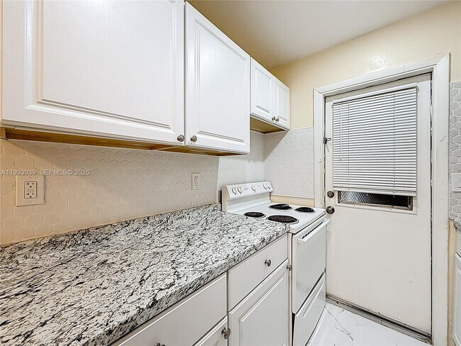 Building Photo - 2335 NE 172nd St