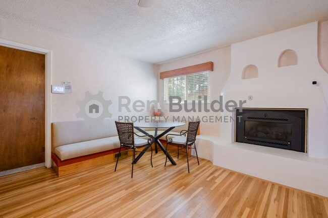 Building Photo - CALL US TODAY AT (505) 808-6467 TO SCHEDULE A CONVENIENT SHOWING