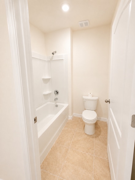 Building Photo - 2347 Aquiline Nest St
