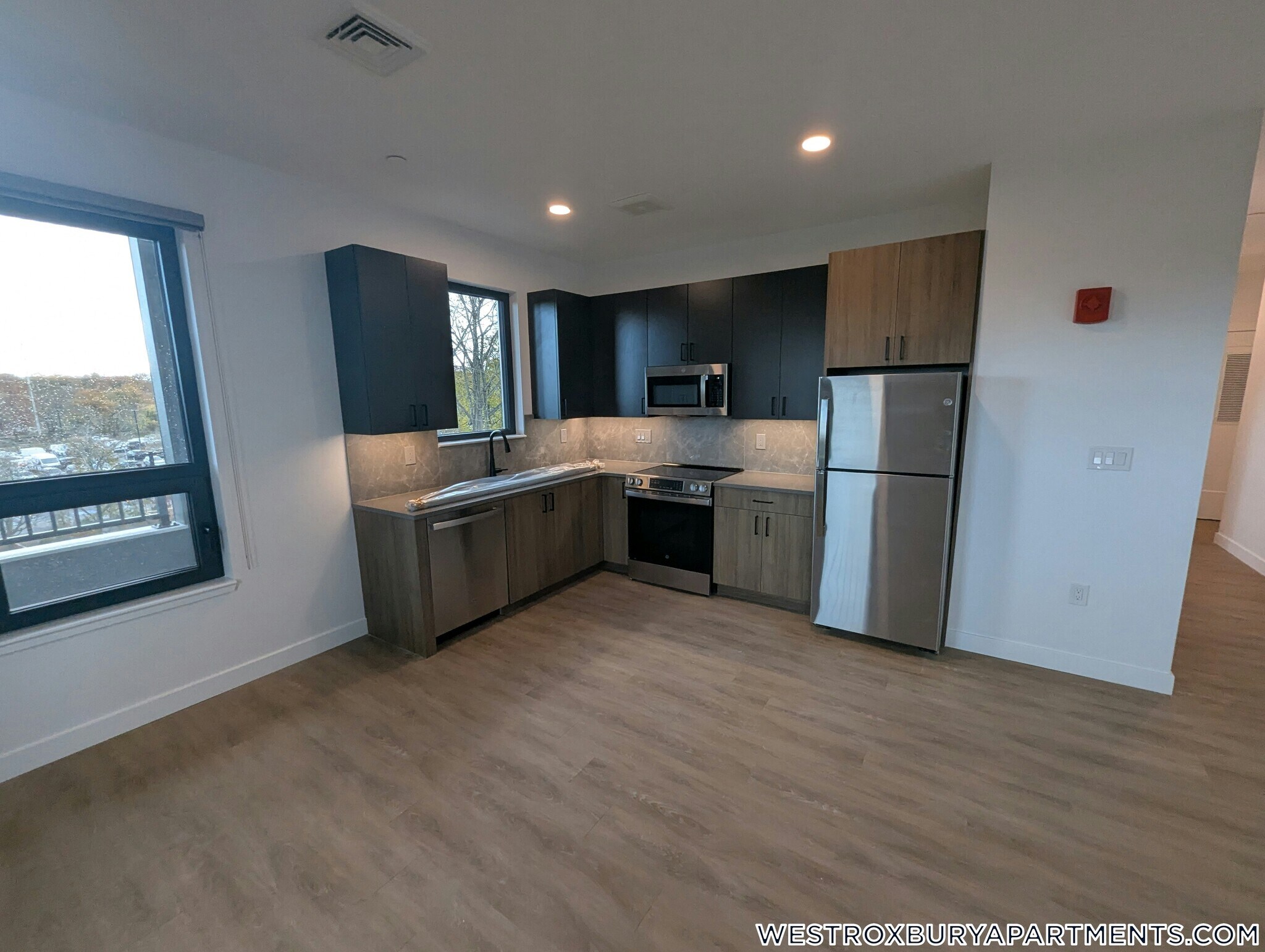 Building Photo - 199 Gardner St