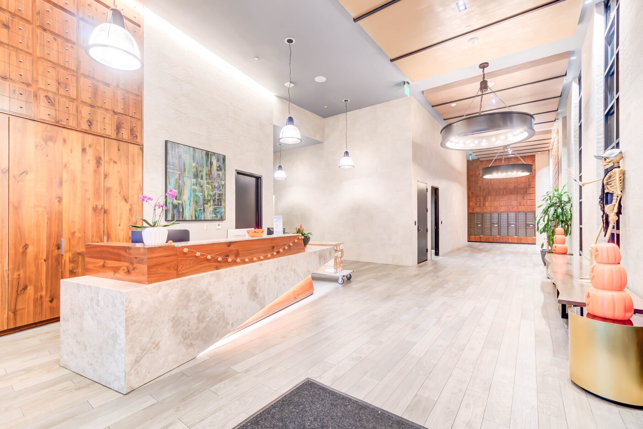 Building Photo - 1300 4th St SE