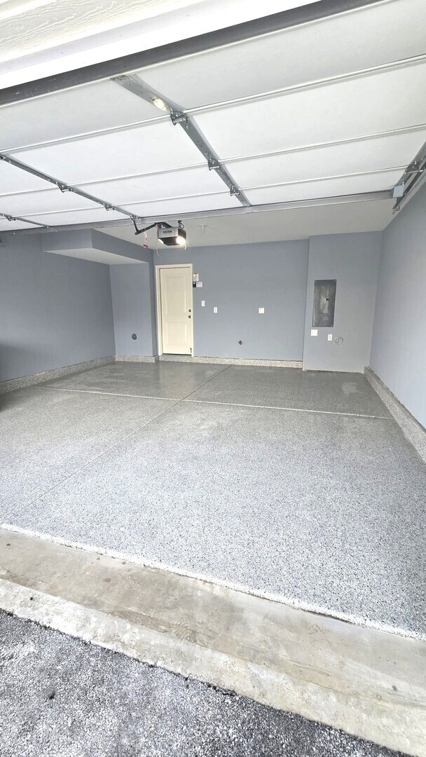 Building Photo - 2227 Glacier St