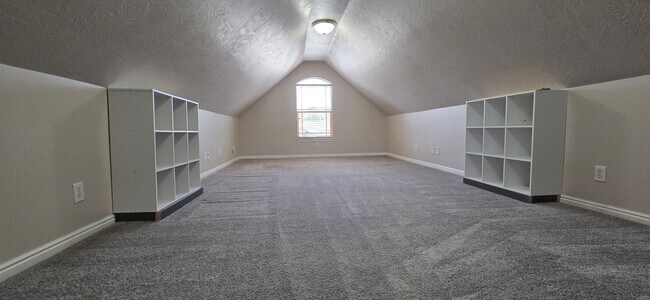 Building Photo - 11621 Summer Stone Dr