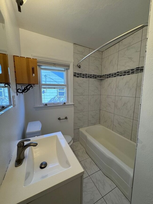 Building Photo - Charming, Updated Home in the Heart of Sparks – Clean, Comfortable & Move-In Ready!