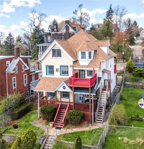 Building Photo - 310 Marsonia St