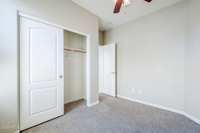 Building Photo - 13562 W Cypress St
