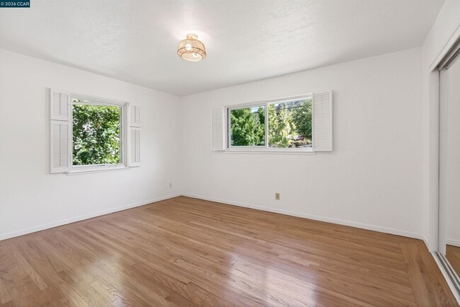 Building Photo - 39 Donna Maria Way