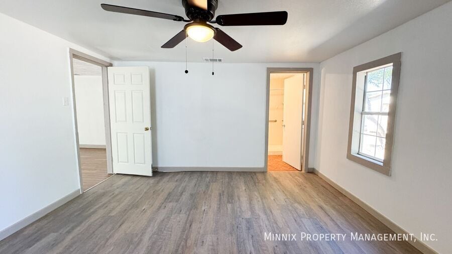 Building Photo - 3004 39th St