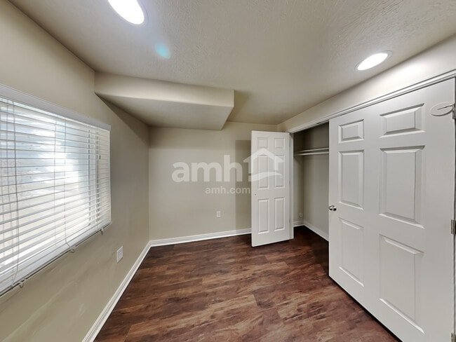 Building Photo - 3630 New Land Loop