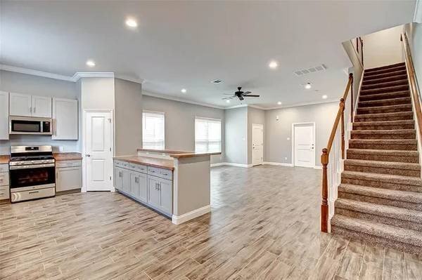 Building Photo - 2124 Abiding Grace Cir