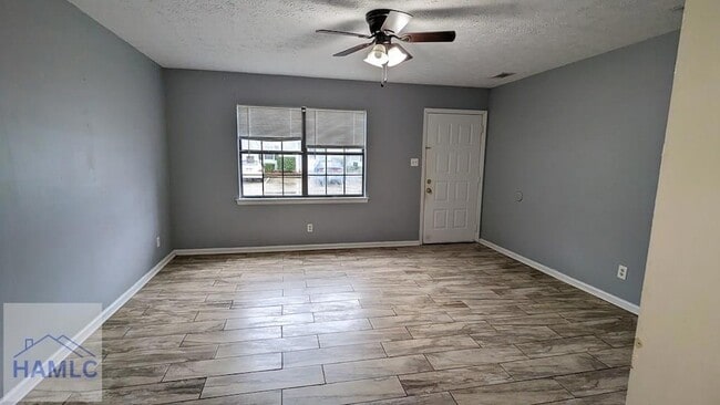 Building Photo - 79 Ivey St