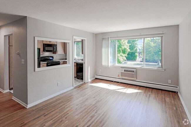 2BR, 1BA - 1040 Cleveland Apartments