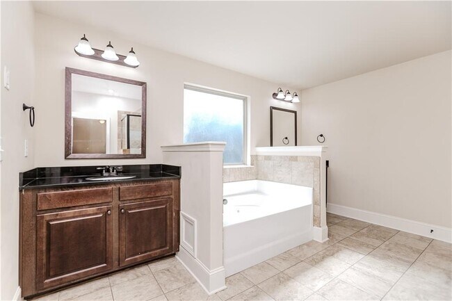 Building Photo - 6354 Brookridge Dr