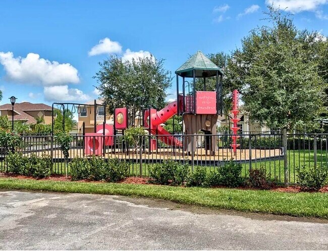 Building Photo - 862 S Verona Trace Dr