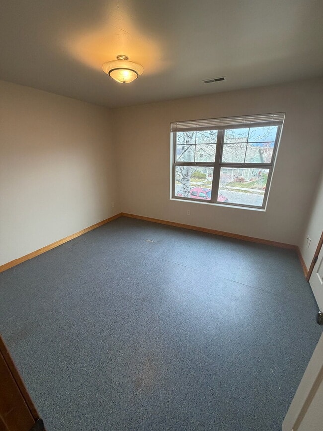 Building Photo - 1460 Juniper St