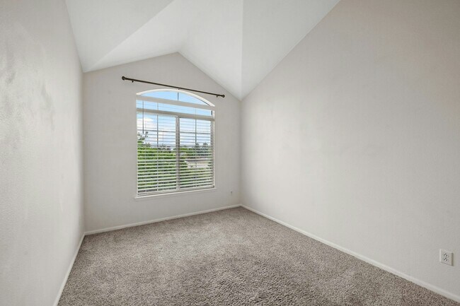 Building Photo - 8417 Stonybridge Cir