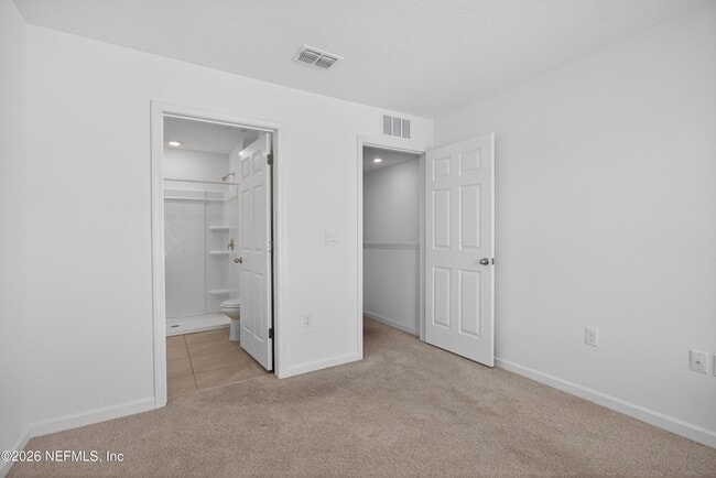 Building Photo - 125 Elmhurst Ln