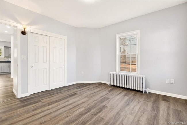 Building Photo - 21 Elysian Ave