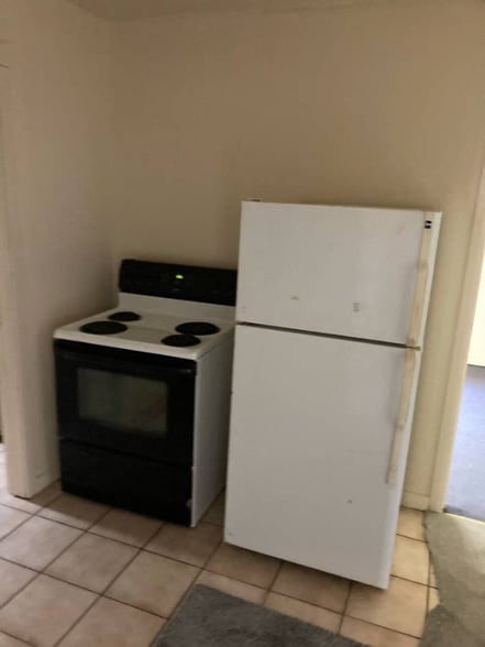 Building Photo - 207 Cunningham St