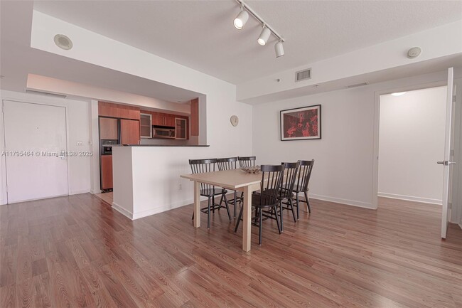 Building Photo - 325 S Biscayne Blvd