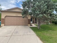 Building Photo - Central Location! 4 Bed 2 Bath House in Fort Collins