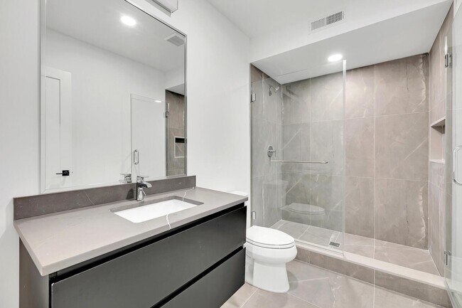 Building Photo - 16 Feldman Ct