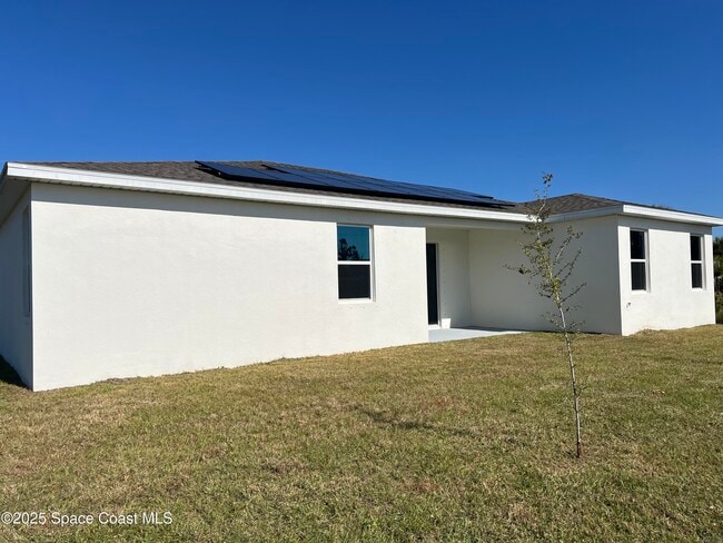 Building Photo - 542 Lambright St SW