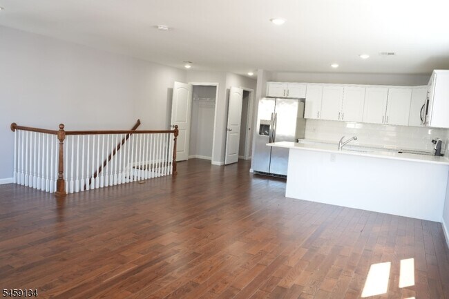 Building Photo - 168 Johnson Ave