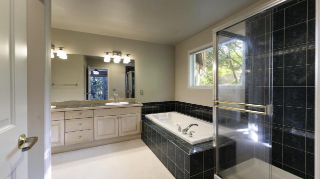 Building Photo - 4 bedroom in Issaquah WA 98027