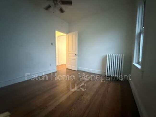 Building Photo - 436 Linden Ave