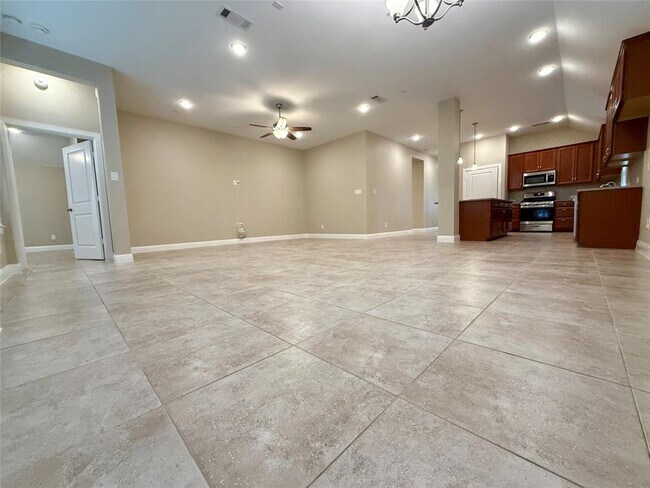 Building Photo - 18211 County Shores Ln