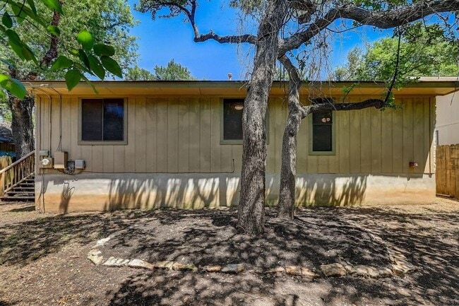 Building Photo - 13006 Moorcroft Ln