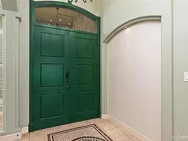 Building Photo - 2709 Cardinal Ave