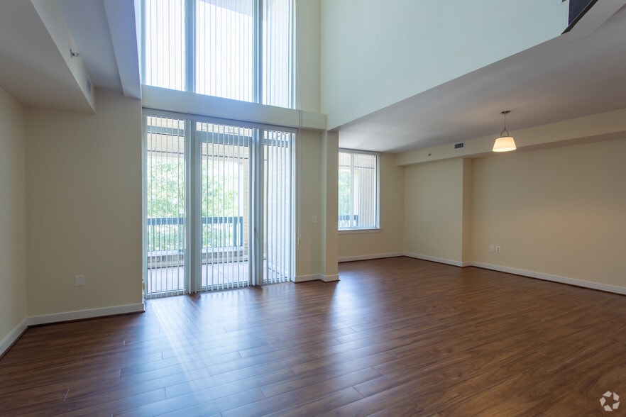 Two Bedroom Loft - Cortland Bennett Park