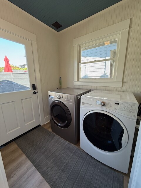 Laundry room off of kitchen and door to driveway - 1624 Mill St