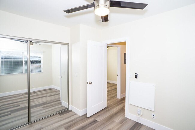 Building Photo - Beautiful detached 2/1 in North Park!  Pri...